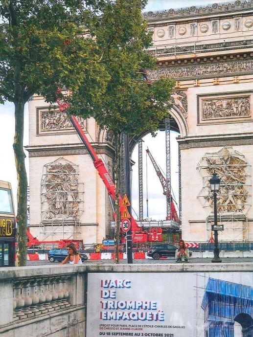 Travaux sur l'Arc de Triomphe